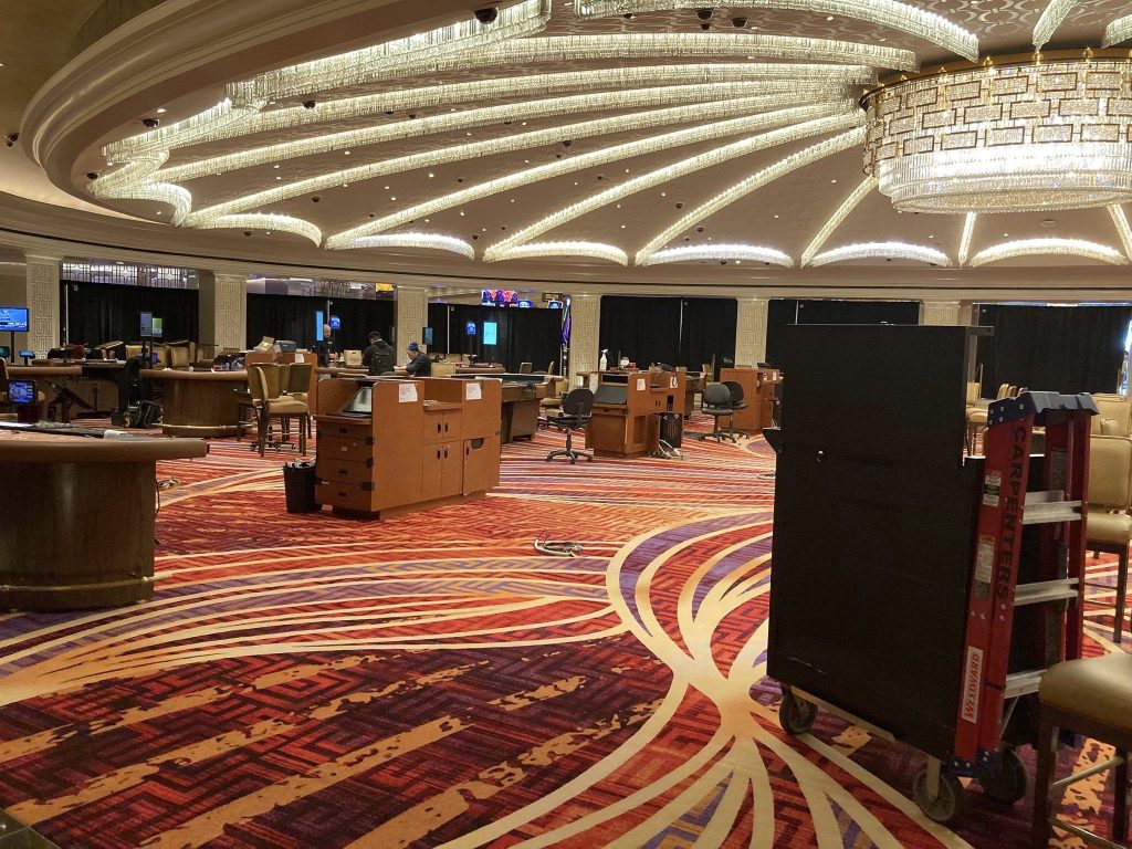 Learn about luxury woven Axminster, casino carpet tiles, and ASTM standards from Qianqiao Carpet.