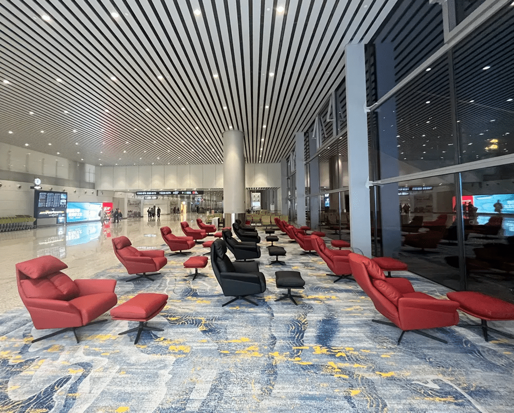 Case Study Elevating the Transit Experience at Guangzhou Baiyun International Airport (T2)