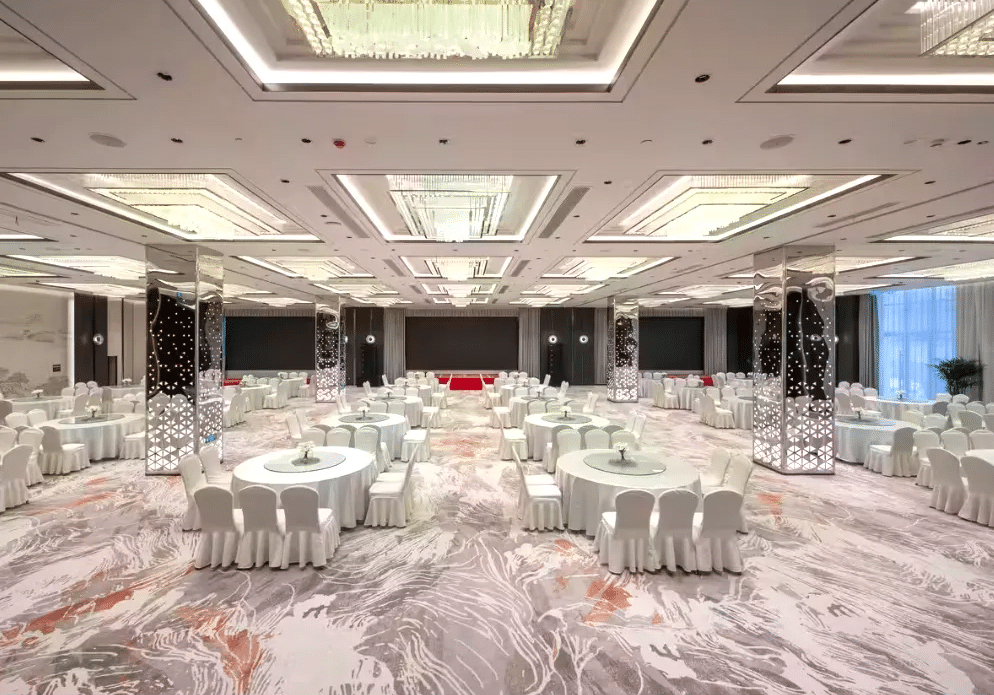 Bespoke Floral Pattern Printed Carpet for Grand Ballroom