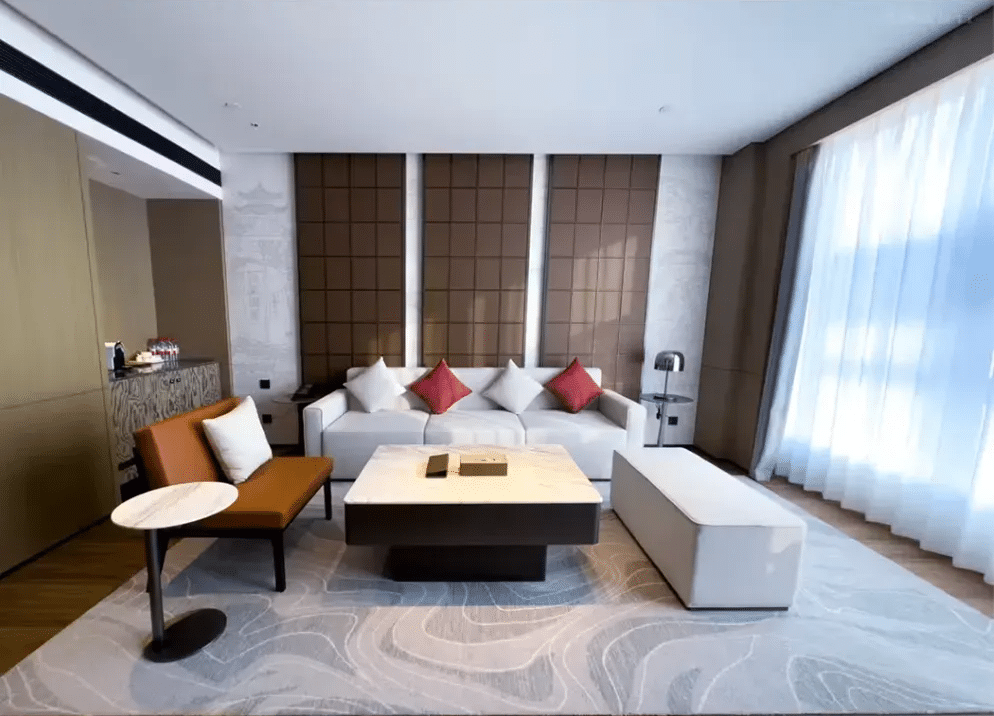 Custom Axminster Carpet for Hotel Guest Room - Qianqiao Factory