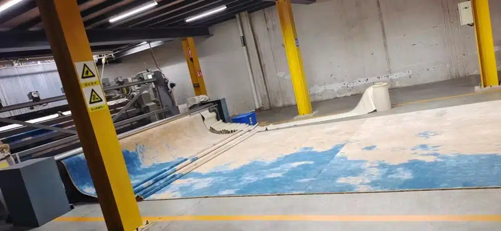 Professional carpet manufacturer QIANQIAO producing commercial carpets for hotels, offices, and public spaces